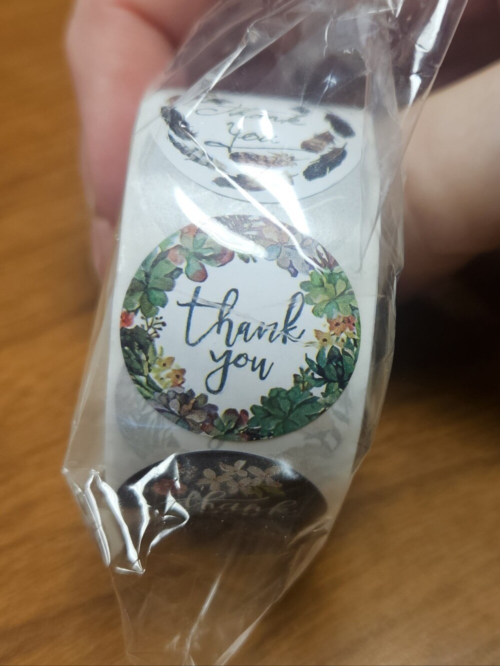 500 1' round Thank You stickers - In original packaging